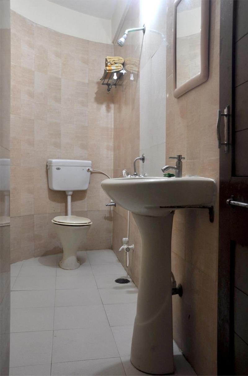 Sharan Hotel Shirdi Bagian luar foto